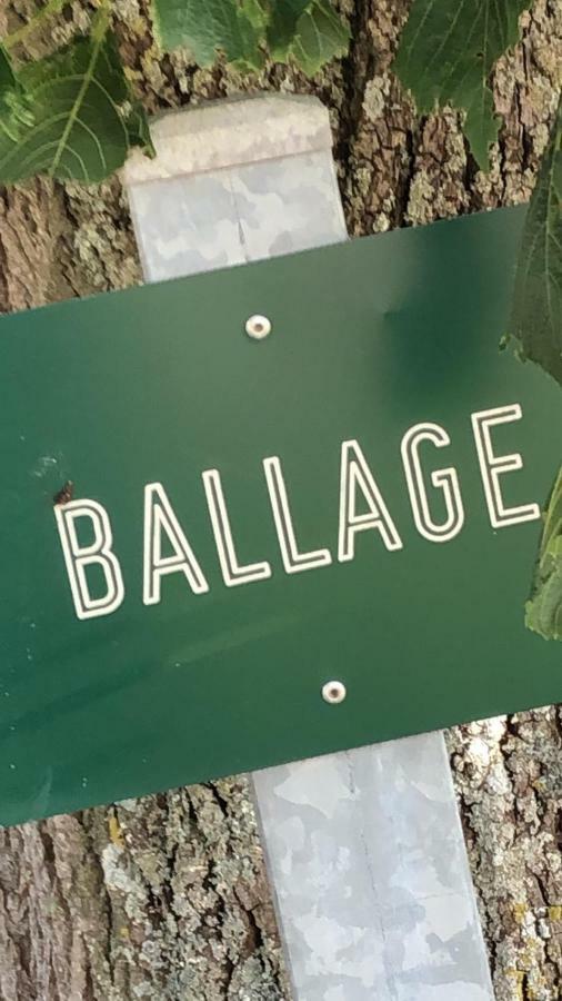 Le Gite De Ballage Chemille-Sur-Deme Luaran gambar